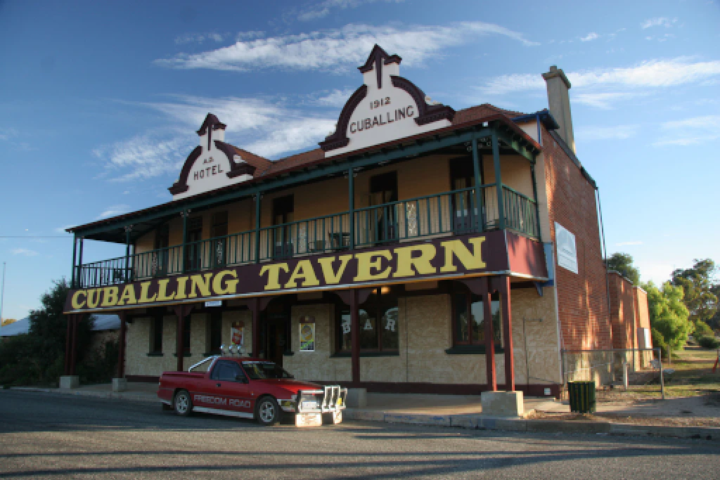 Exterior view of the Cuballing Hotel with a patrons ute parked out the front image by Tourism WA