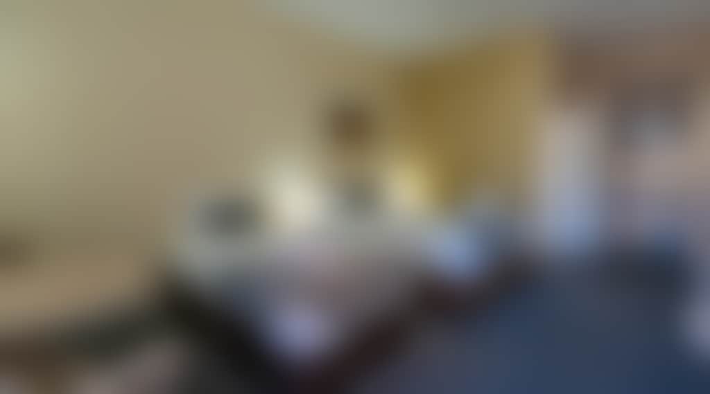 F70192D95240406D8175Dbcca006502D