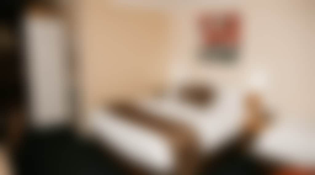 F0Eb12Ad9C431Ef9B7F81Caacde7Ad42