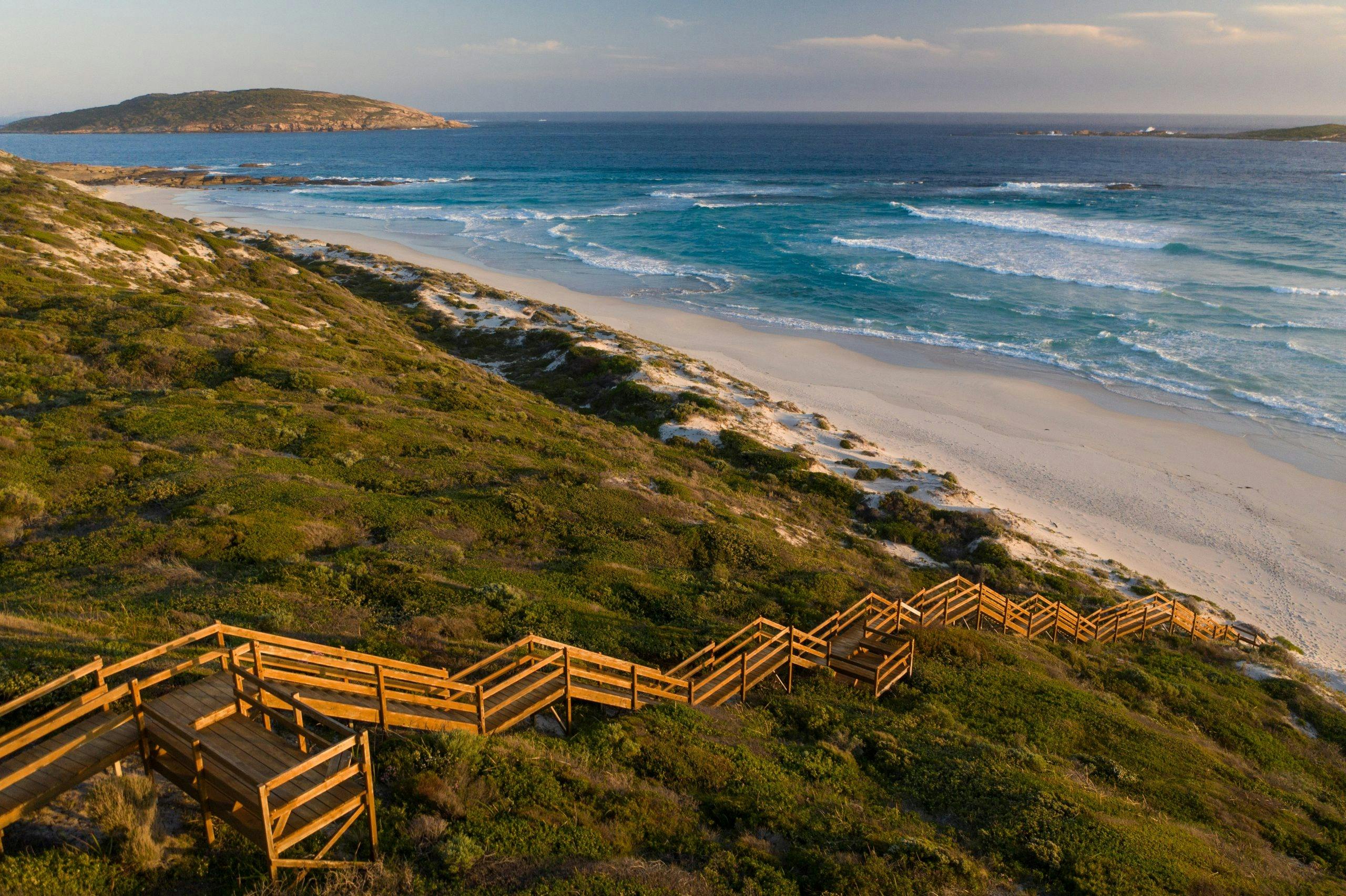 2B7B9Adbb517B5A1A3A268A268180183