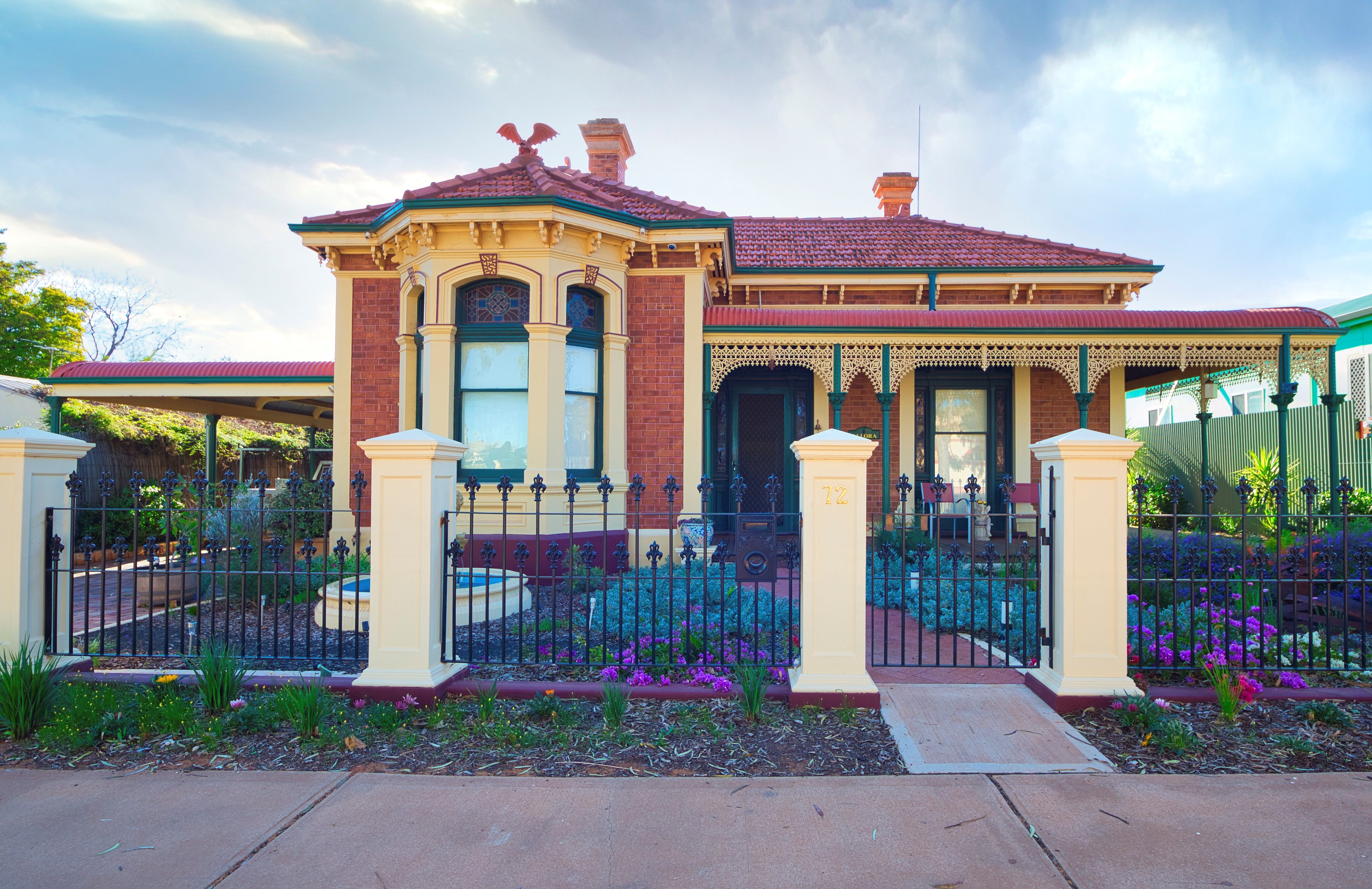 2C42B4F2B38Fdc4Bc2895E1F6Ea77245