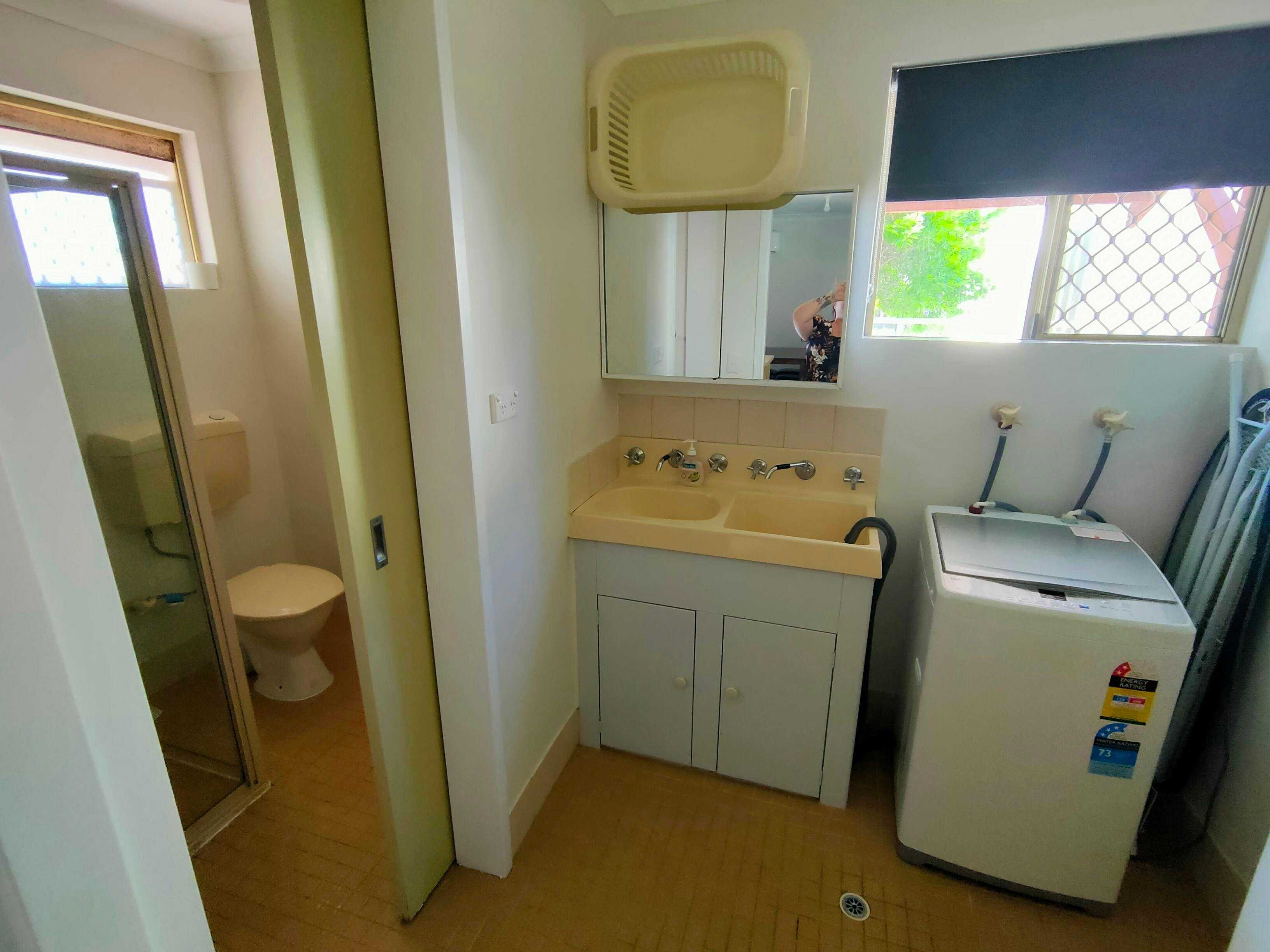 2E274D2E24E395Ba96Cfe422A201F53A