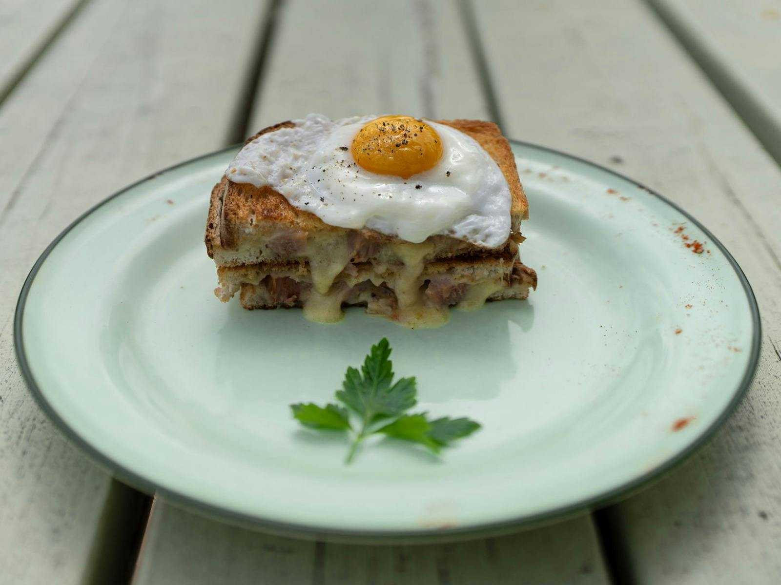 6215Bffb80A5Fbf95F49D423A218Be28