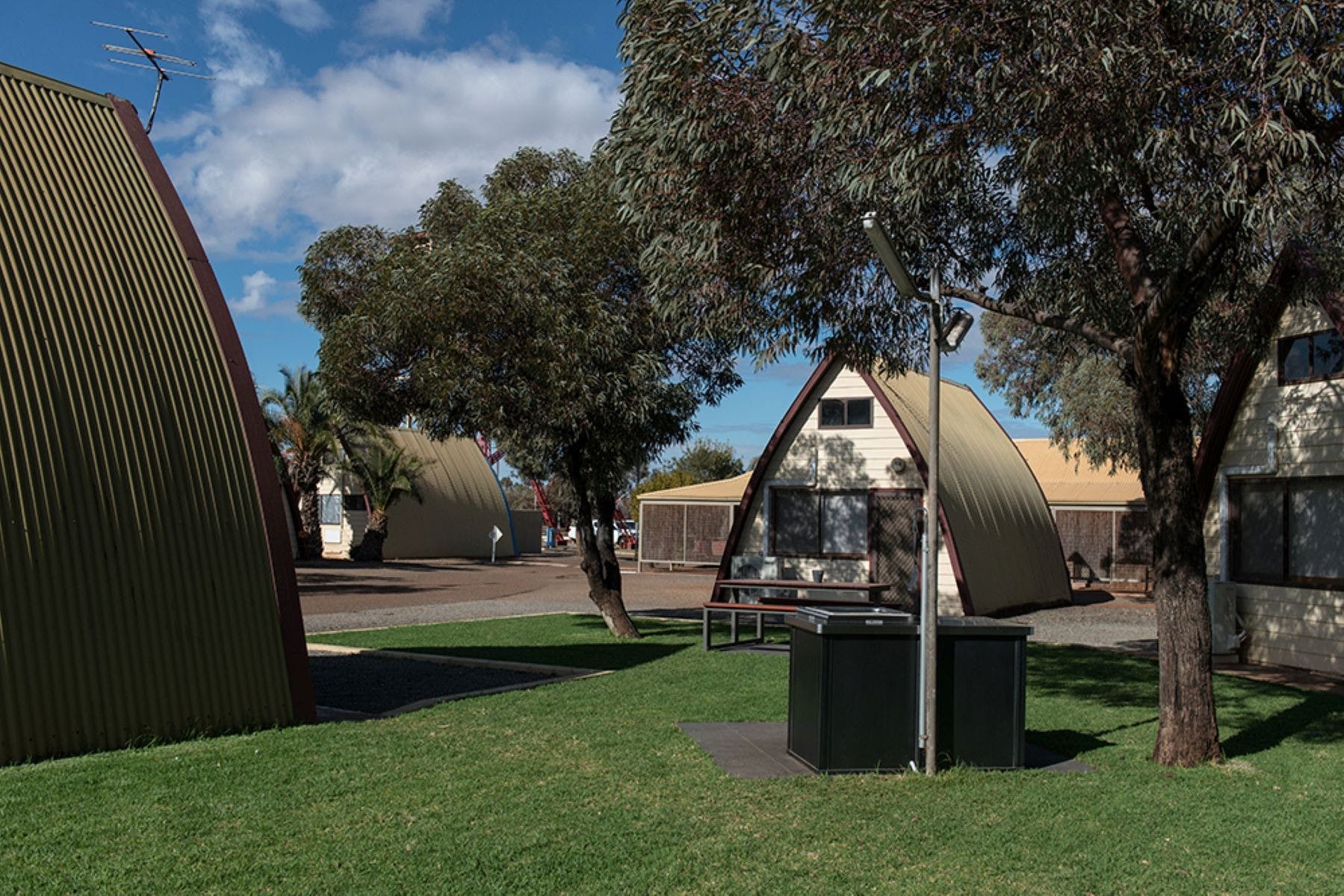 77F2B4E24F6F5Bb293E68E6D7D831A14