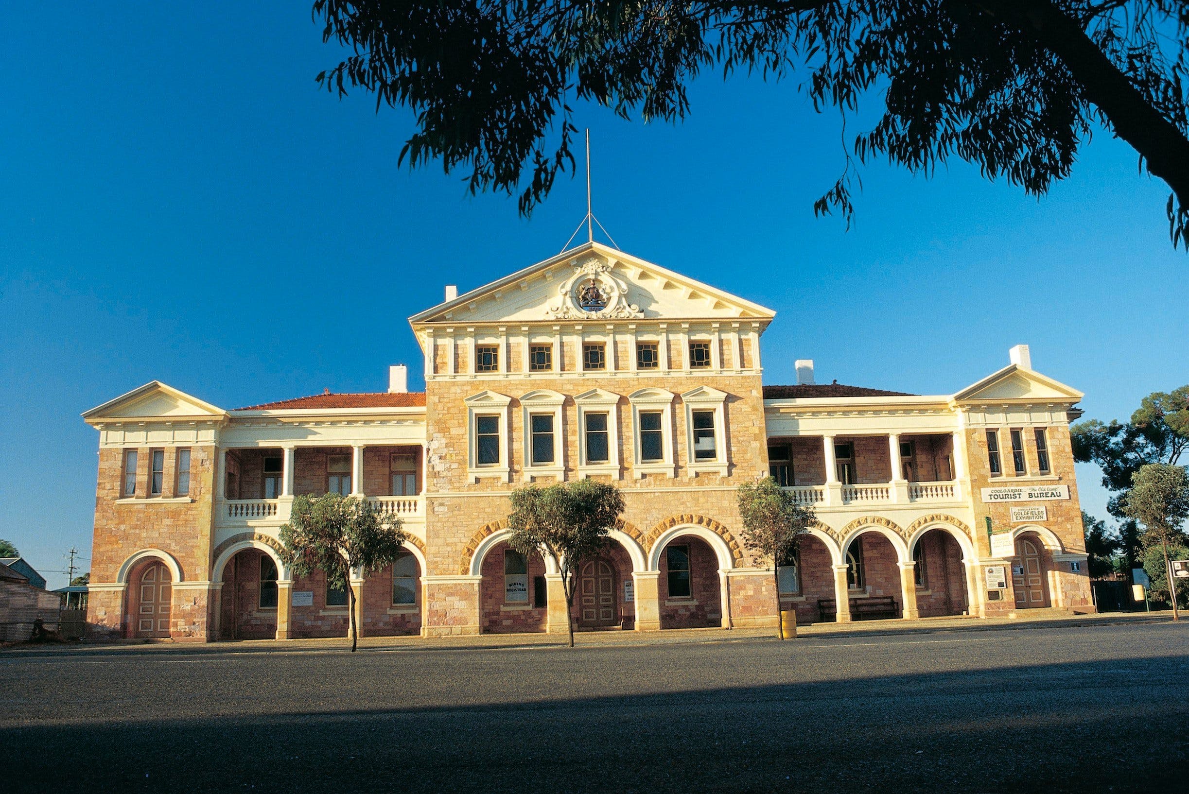 7C470D85728De17Fe3Fe1054D13Cae8F