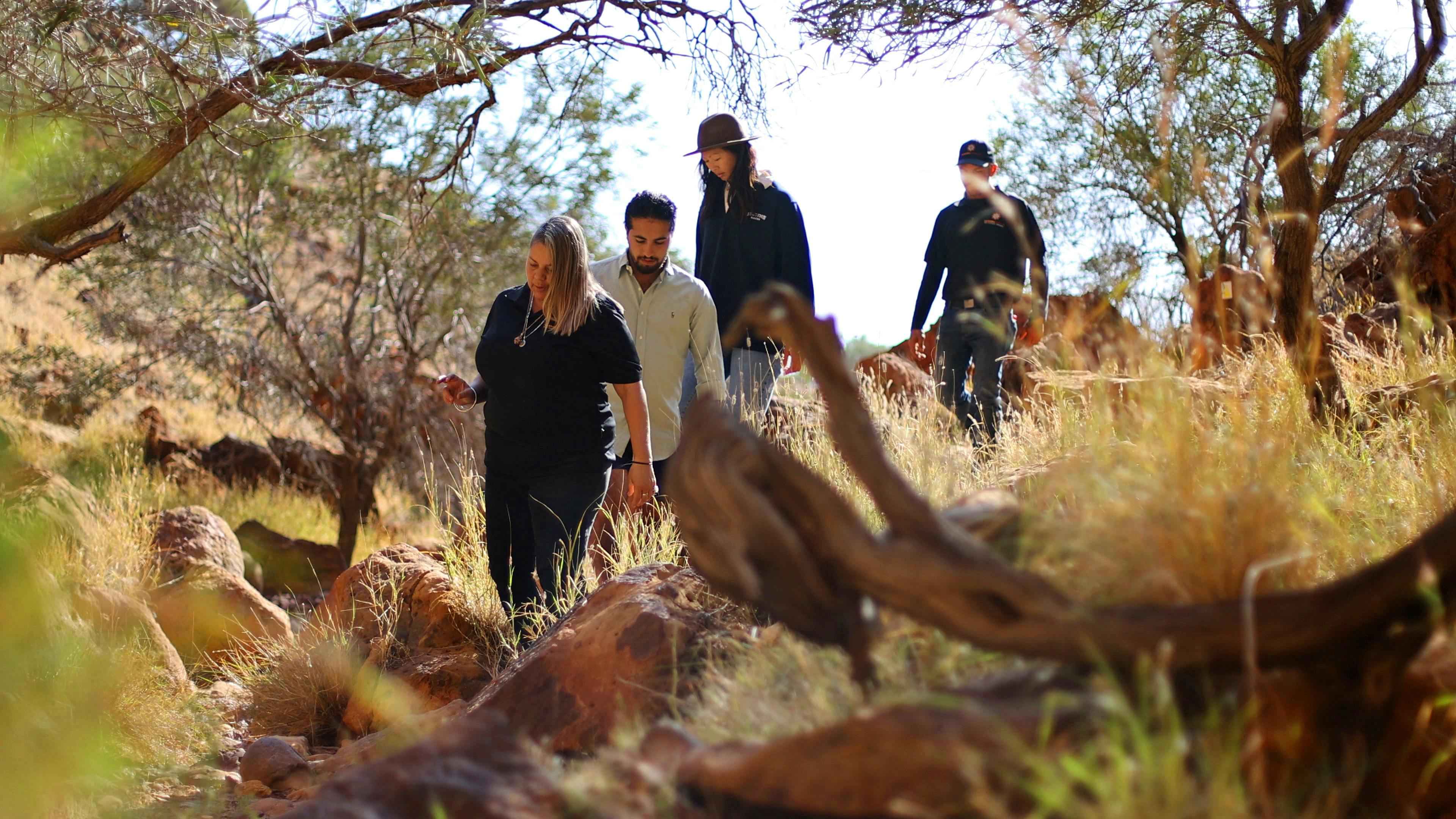 819C3C78C10873B55B238D3C81C0D1B2