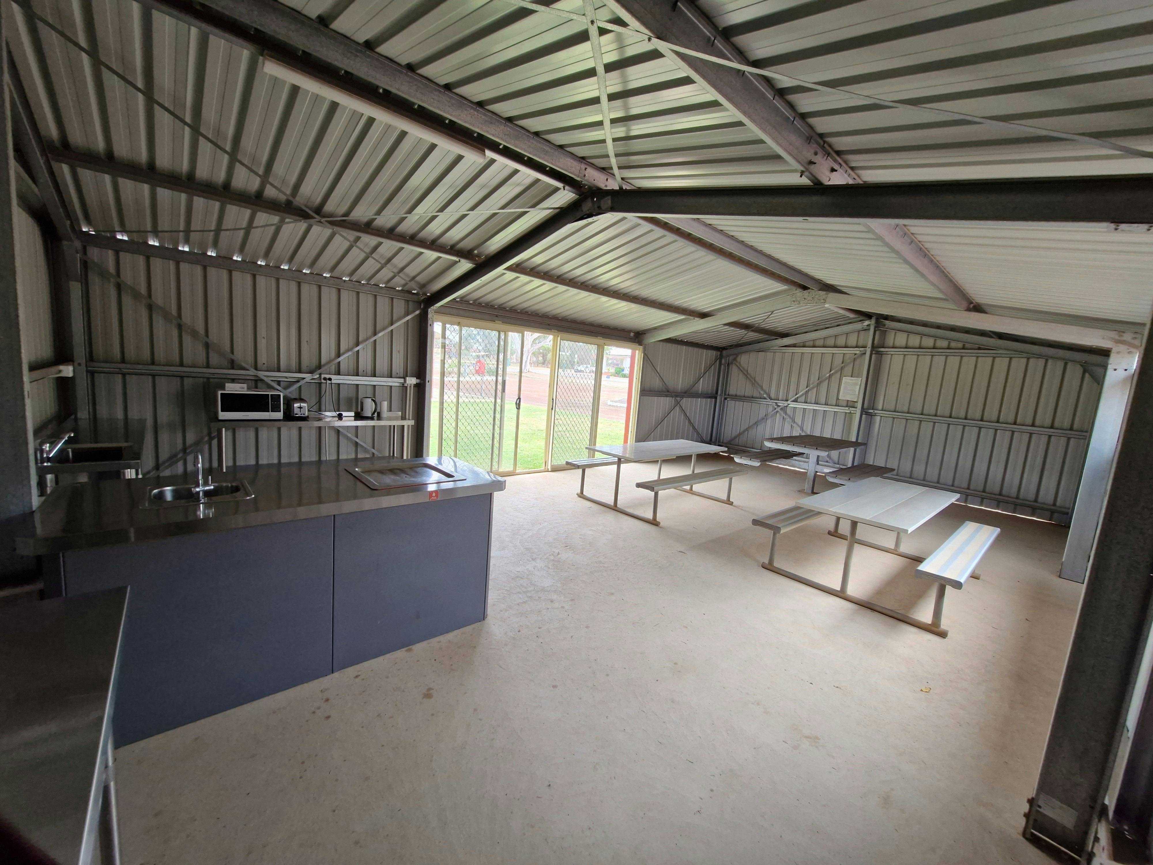 8448F388Fcf2B95Ed2E732C4F642B6E3