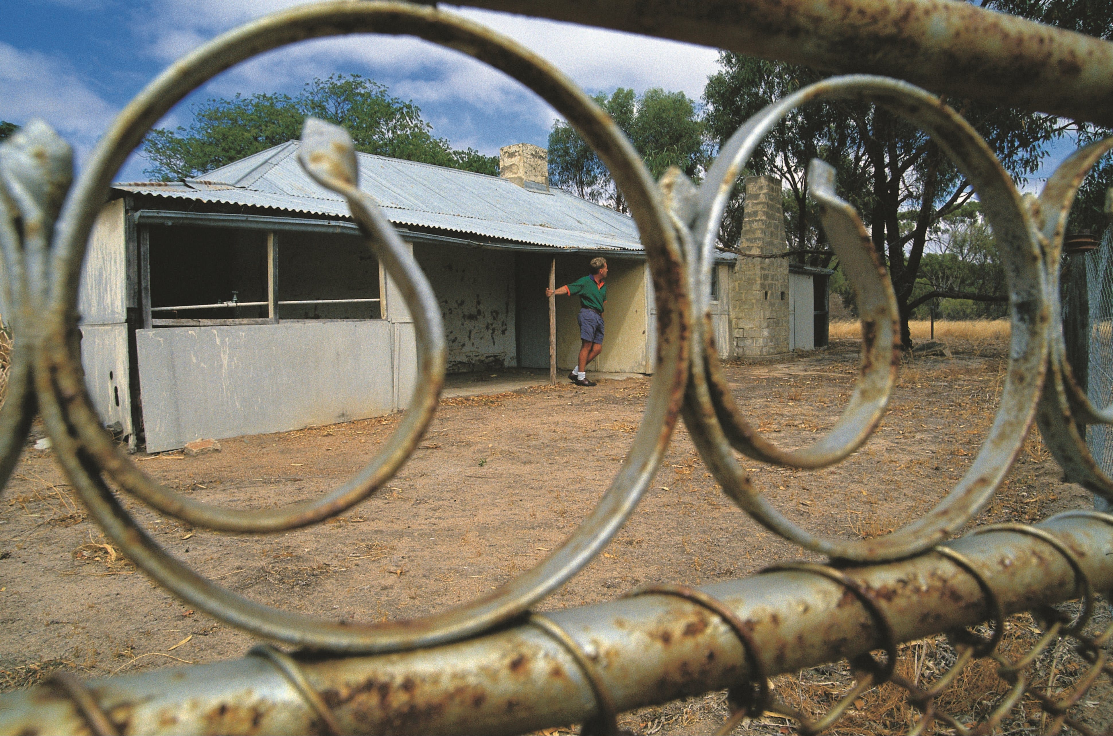 85D6033F9063205A9A1Bde5A097Cea5C