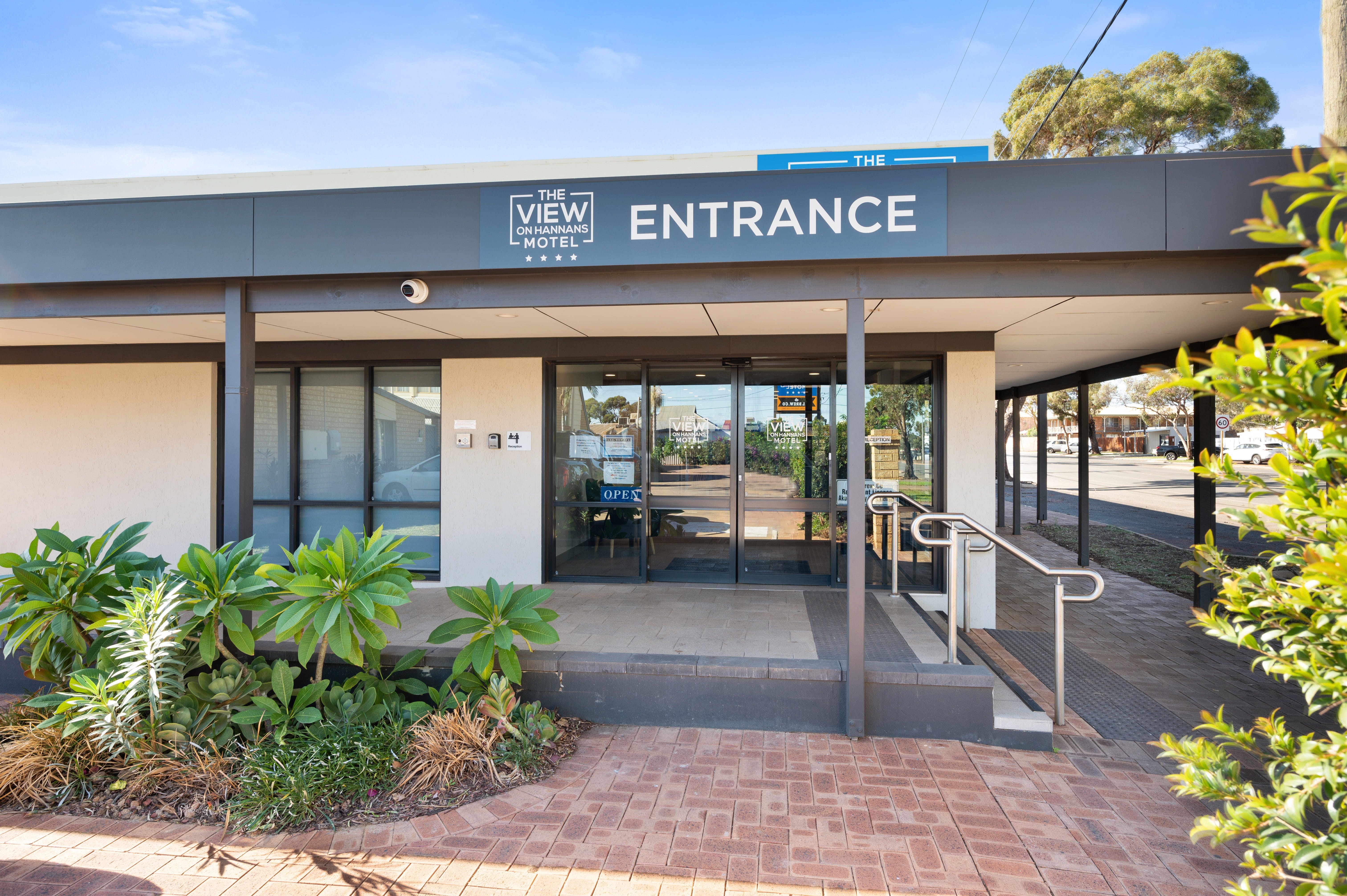 9D5Ac8708E32Ffcb7B12A0Debebfcd2F