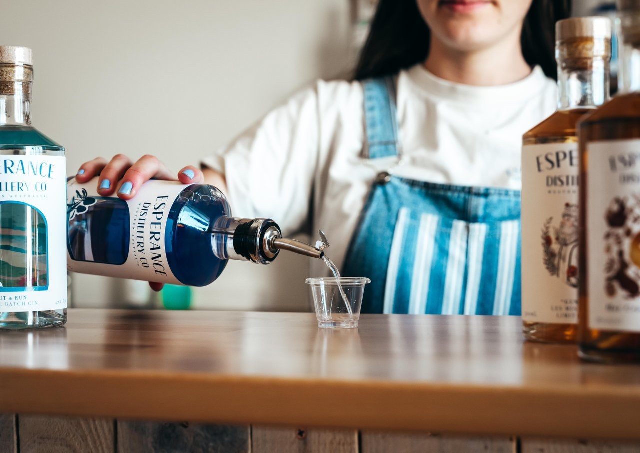 Cjmaddock Esperance Distillery High Res 02