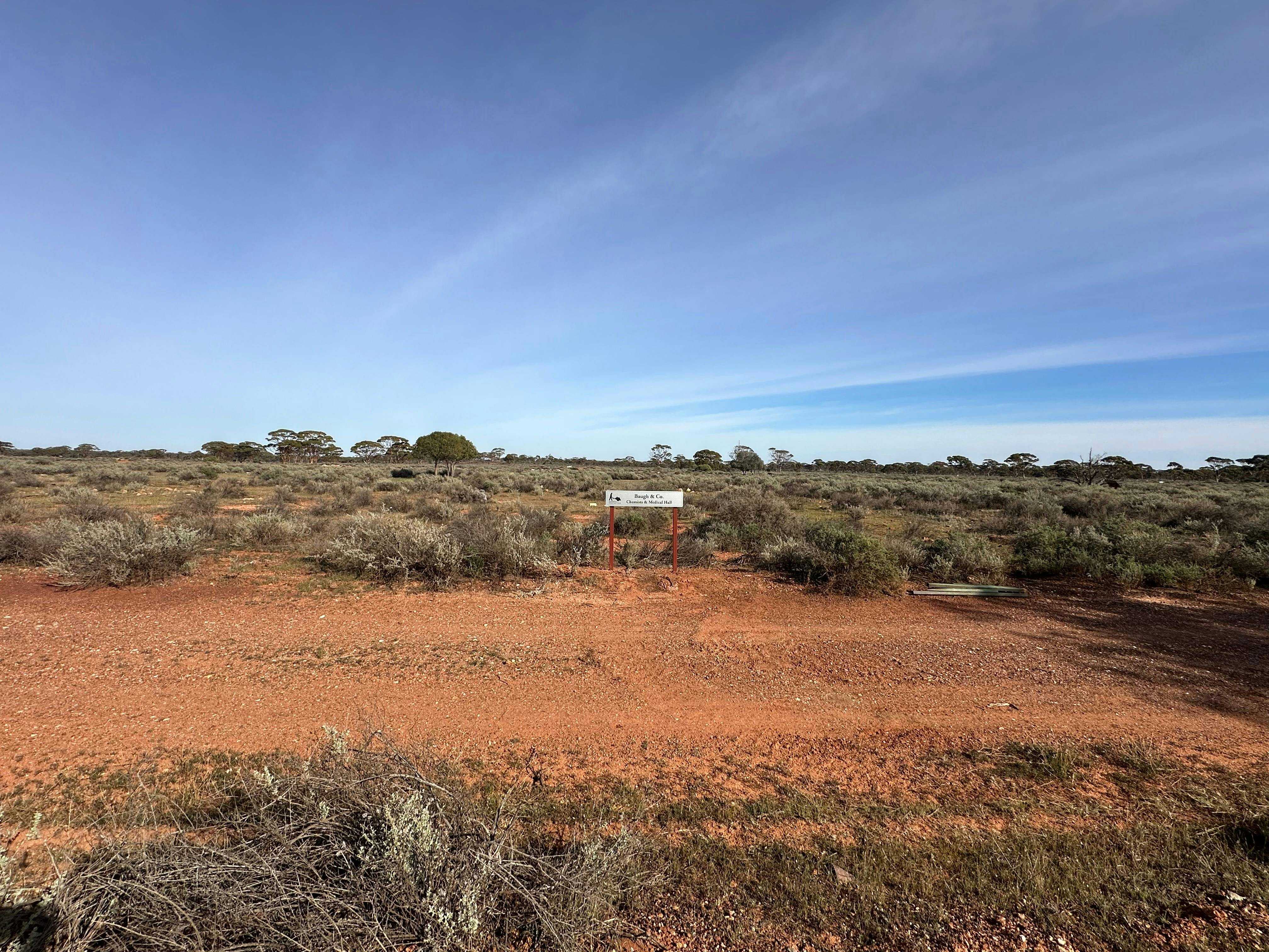 A2451F0D8E8501547D19D7C1A4F84E37