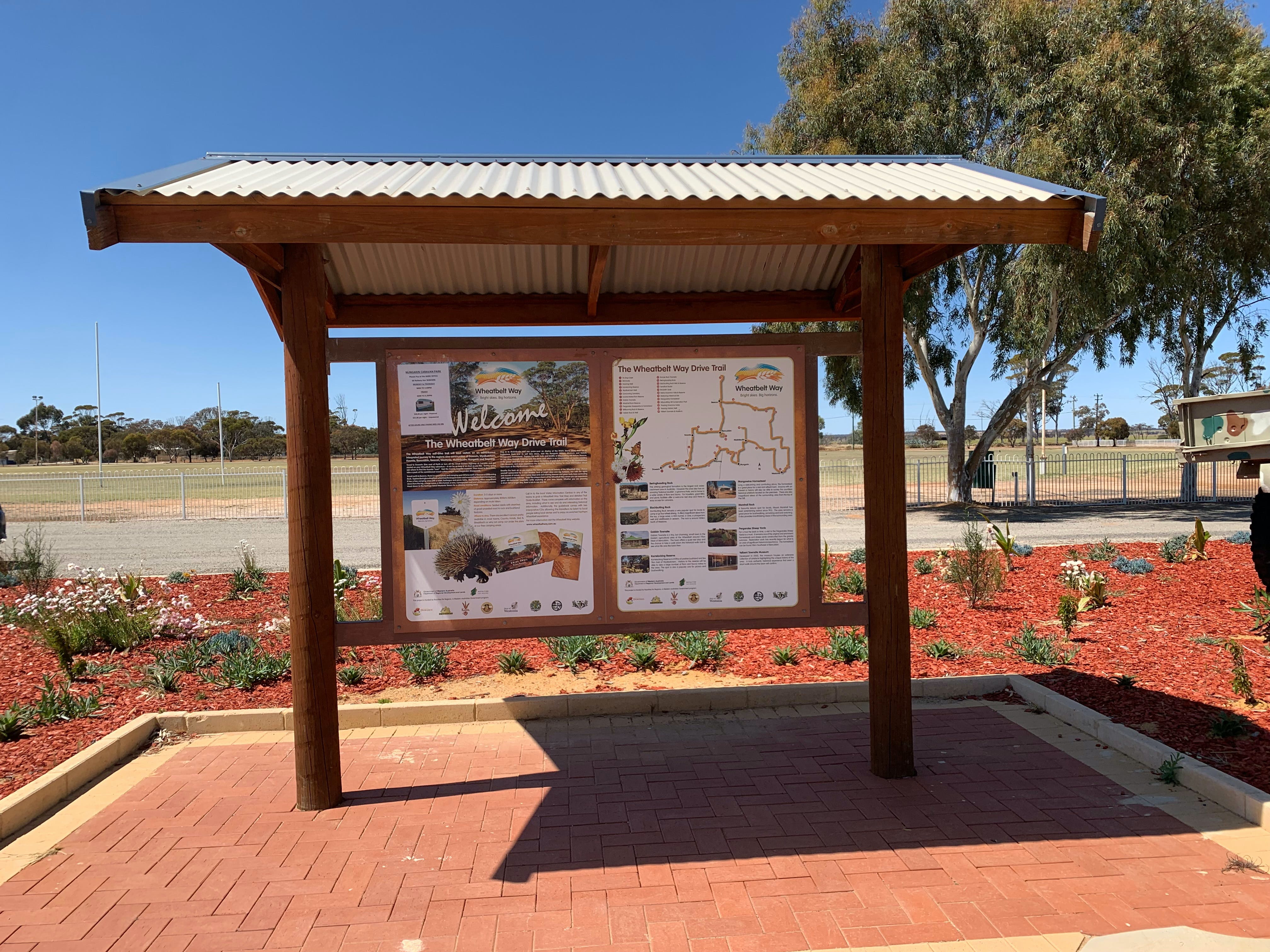 B8Bf0Ad7Af67024Fc25Cb24Cf782B28A