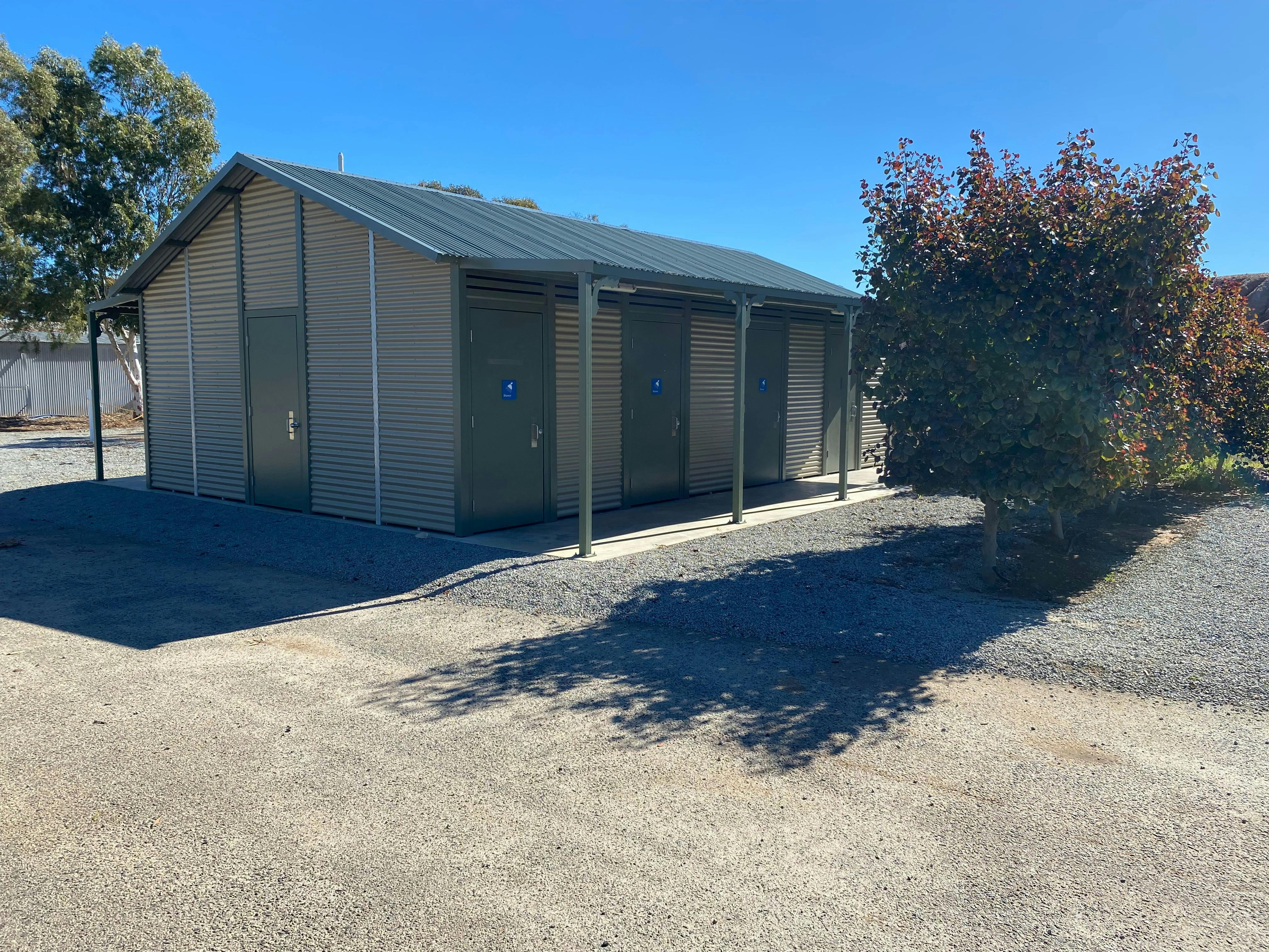 De3Ae9C8F20724Fd1Bdb85E720141C66