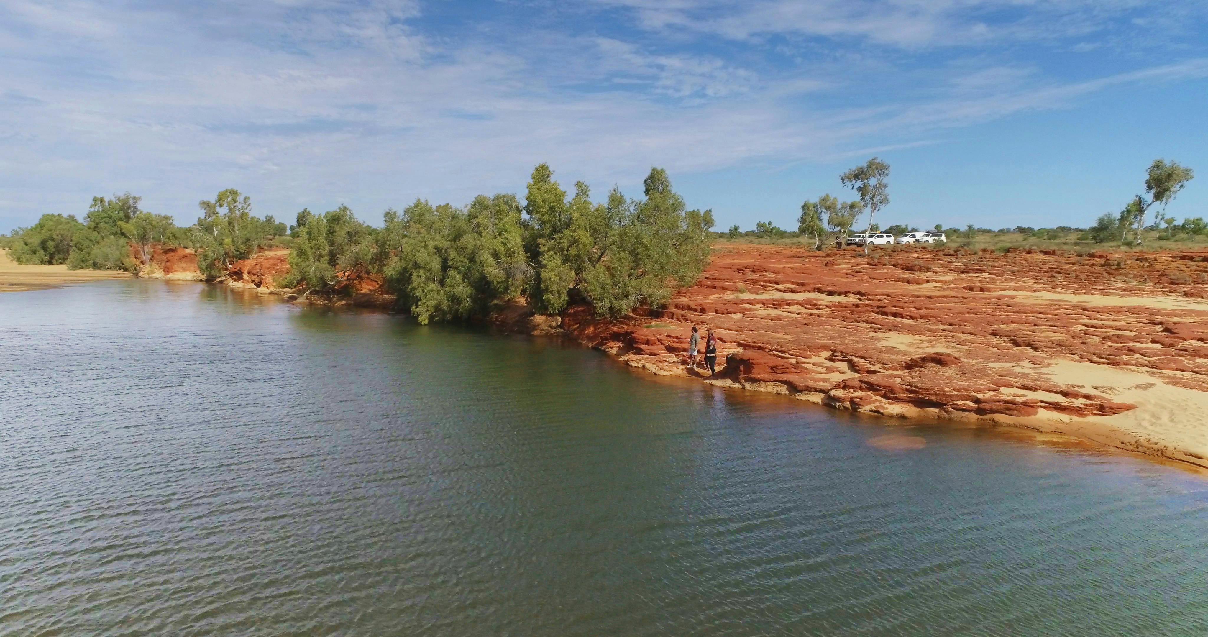 Fd38E2B8B895C910990271770F5F5373