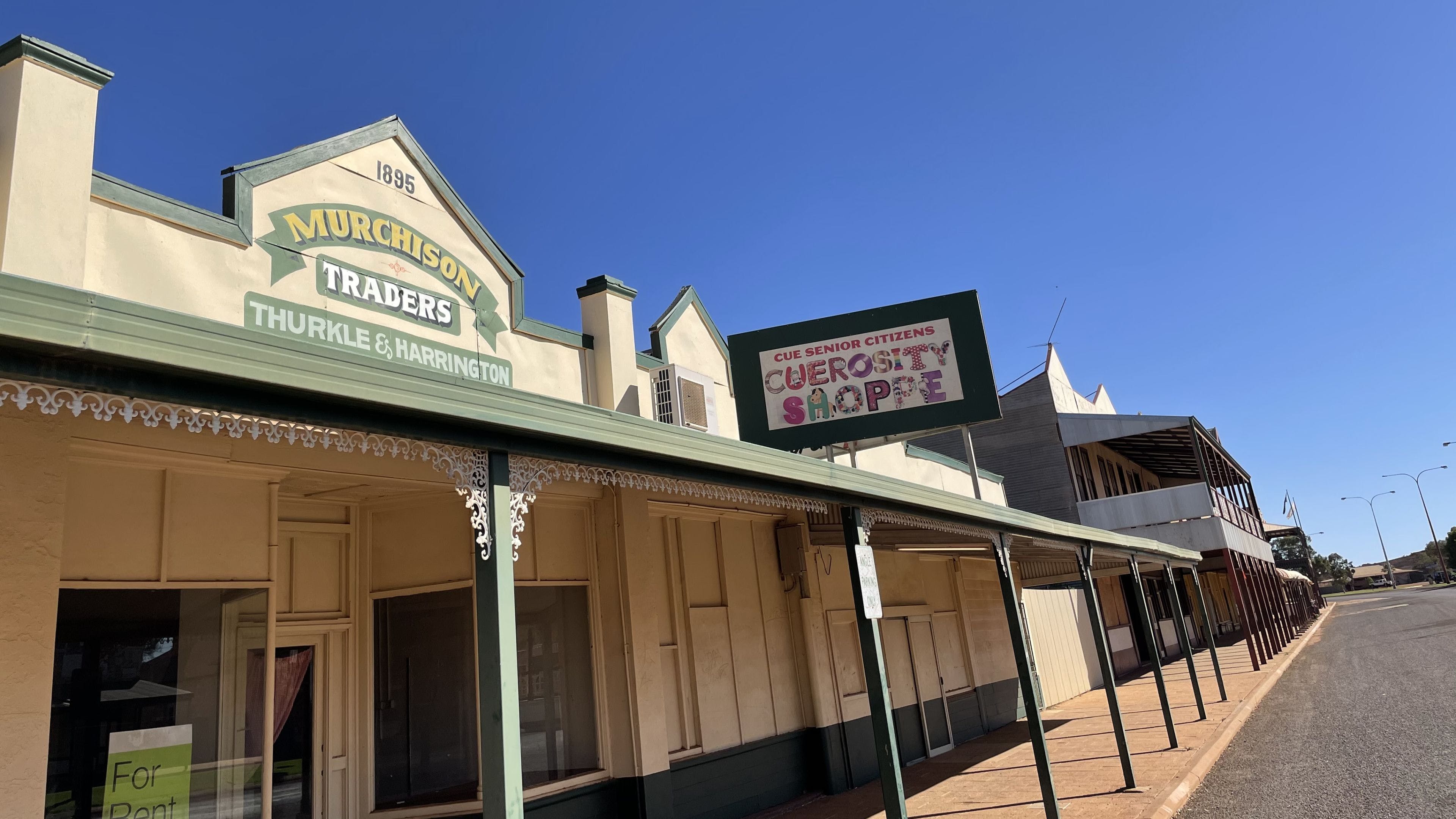 Murchison-Traders-Murchison-Traders-Unfurled_2Xq94Gr